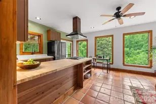1146 Thomas Br Rd, Marshall, NC 28753 - Photo 2