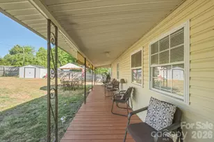 103 J A Ross St, Morganton, NC 28655 - Photo 8