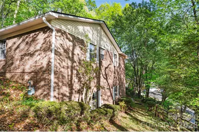 12 Steeplechase Court, Hendersonville, NC 28791 - Photo 48