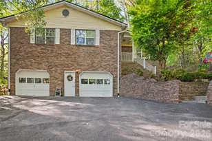 12 Steeplechase Ct, Hendersonville, NC 28791 - Photo 2