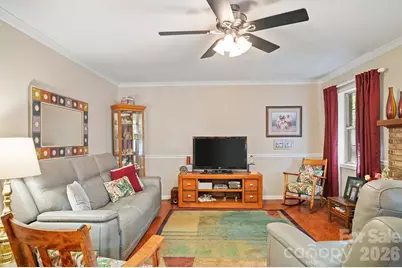 12 Steeplechase Court, Hendersonville, NC 28791 - Photo 16