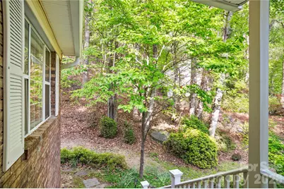 12 Steeplechase Court, Hendersonville, NC 28791 - Photo 8