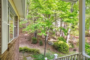 12 Steeplechase Ct, Hendersonville, NC 28791 - Photo 8