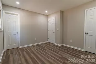213 Washington St, Wingate, NC 28174 - Photo 16
