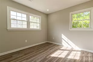213 Washington St, Wingate, NC 28174 - Photo 12
