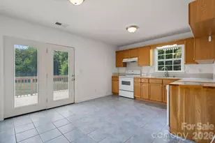 103 1st Ave NW, Hildebran, NC 28637 - Photo 4