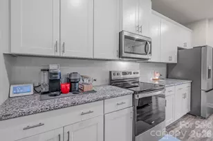 1006 Jeffery Dean Ct, Albemarle, NC 28001 - Photo 14
