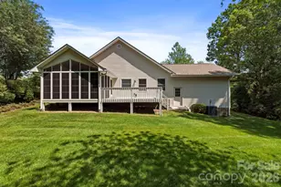 310 Windy Knoll Dr, Hendersonville, NC 28739 - Photo 6