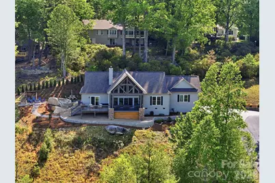467 Crystal Heights Drive, Hendersonville, NC 28379 - Photo 36