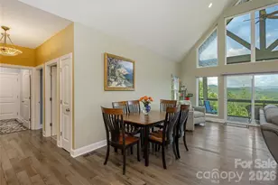 467 Crystal Heights Dr, Hendersonville, NC 28379 - Photo 8