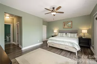 467 Crystal Heights Dr, Hendersonville, NC 28379 - Photo 28