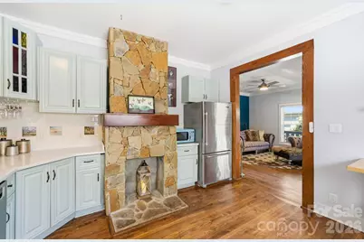 734 Herrin Avenue, Charlotte, NC 28205 - Photo 8