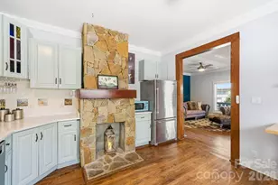 734 Herrin Ave, Charlotte, NC 28205 - Photo 8