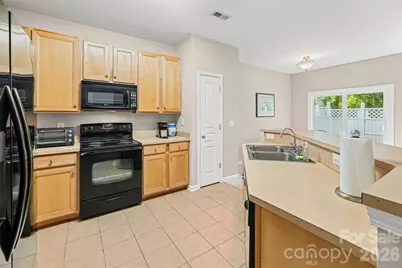 932 Coffee Tree Lane, Rock Hill, SC 29732 - Photo 8