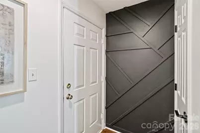 3302 Selwyn Farms Lane #7, Charlotte, NC 28209 - Photo 2