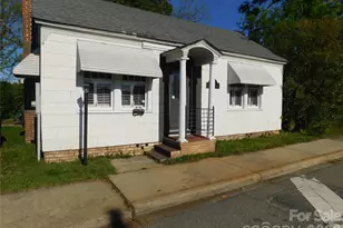 221 S Charlotte Ave, Rock Hill, SC 29730 - Photo 2