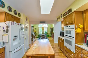 548 Thunder Rd, Brevard, NC 28712 - Photo 14