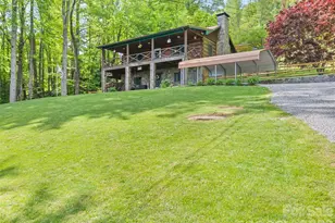 1073 Lentini Dr, Waynesville, NC 28785 - Photo 6