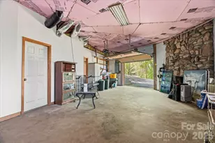 110 Leisure Mountain Rd, Asheville, NC 28804 - Photo 36