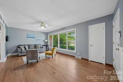 107 Fox Run Drive, Fort Mill, SC 29715 - Photo 8