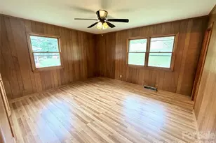 56 Henson Dr, Waynesville, NC 28786 - Photo 14