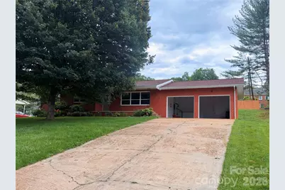 56 Henson Drive, Waynesville, NC 28786 - Photo 2