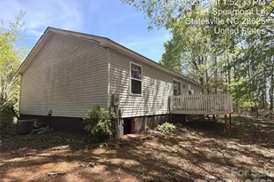 121 Spearpoint Ln, Statesville, NC 28625 - Photo 4