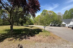 121 Spearpoint Ln, Statesville, NC 28625 - Photo 6
