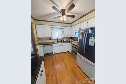 608 Cedar Drive, Dallas, NC 28034 - Photo 4