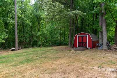 1091 Rollingwood Drive, Claremont, NC 28610 - Photo 20