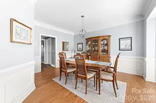 8812 Kingston Forest Dr, Charlotte, NC 28277 - Photo 8