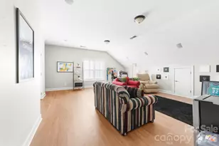 8812 Kingston Forest Dr, Charlotte, NC 28277 - Photo 28