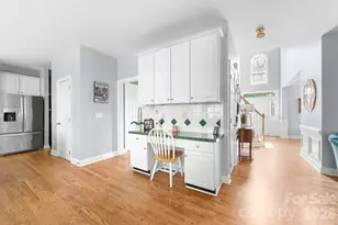 8812 Kingston Forest Dr, Charlotte, NC 28277 - Photo 14
