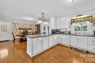 607 Wren Rd, Gastonia, NC 28056 - Photo 12