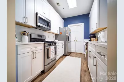 5609 Fairview Road #3, Charlotte, NC 28209 - Photo 10
