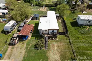 114 Brook St, Waynesville, NC 28786 - Photo 2