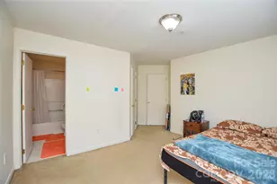 9810 Campus Walk Ln, Charlotte, NC 28262 - Photo 14