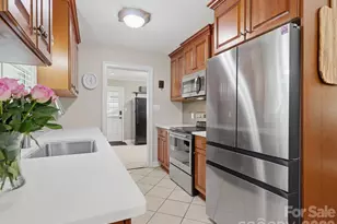 217 Hughey Dr, Gastonia, NC 28056 - Photo 4