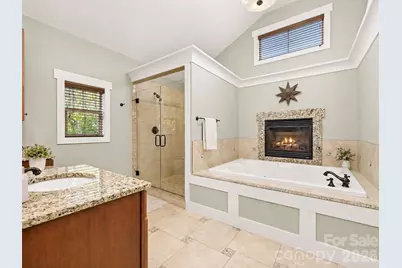 916 Essex Street, Charlotte, NC 28205 - Photo 18