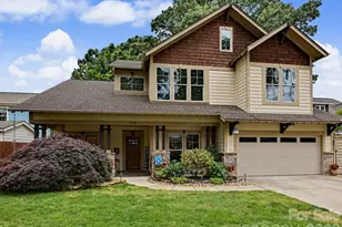 916 Essex St, Charlotte, NC 28205 - Photo 1