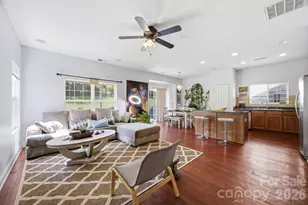 13508 Glasgow Green Ln, Charlotte, NC 28213 - Photo 8