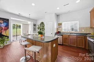 13508 Glasgow Green Ln, Charlotte, NC 28213 - Photo 10