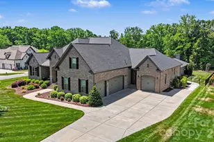 720 Farmer Mill Ln, Matthews, NC 28104 - Photo 4