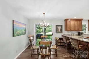 3509 Mountain Top Way, Hendersonville, NC 28739 - Photo 10