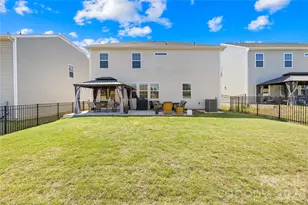 12111 Bishop Castle Dr, Charlotte, NC 28273 - Photo 38