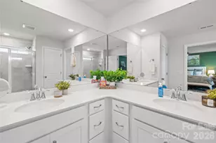 12111 Bishop Castle Dr, Charlotte, NC 28273 - Photo 6