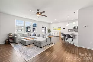 12111 Bishop Castle Dr, Charlotte, NC 28273 - Photo 28