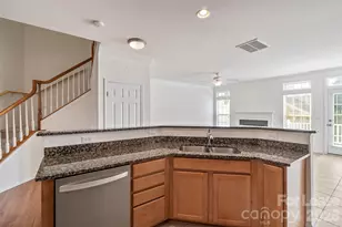 413 Armour St, Davidson, NC 28036 - Photo 6