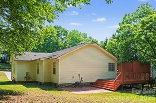 10012 Rockwood Rd, Charlotte, NC 28215 - Photo 22