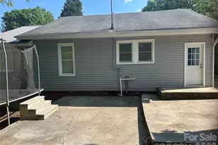 1320 Lowder St, Albemarle, NC 28001 - Photo 2